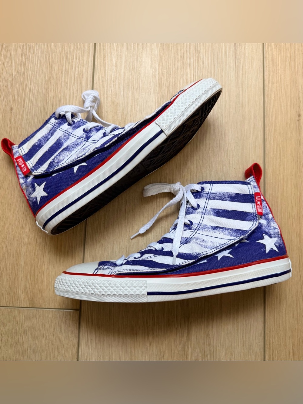 Converse American Flag High Top Sneakers Youth size 5